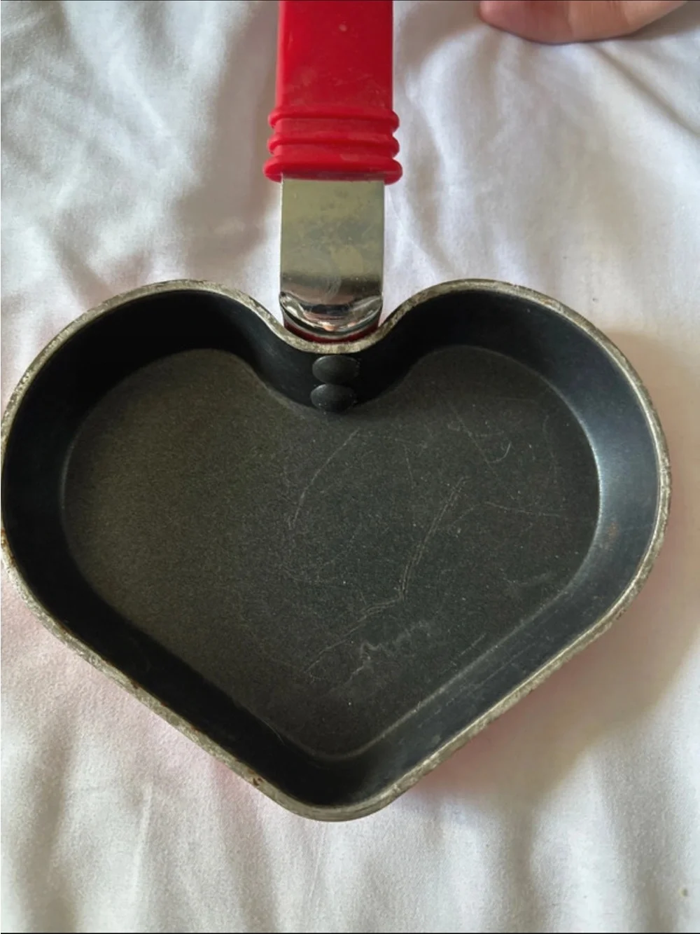 mini heart shaped pan
